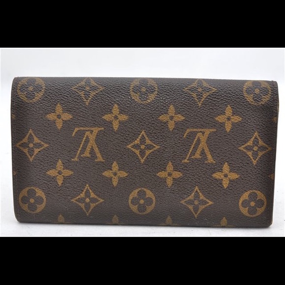 **SOLD**Louis Vuitton Monogram Wallet - Picture 2 of 6